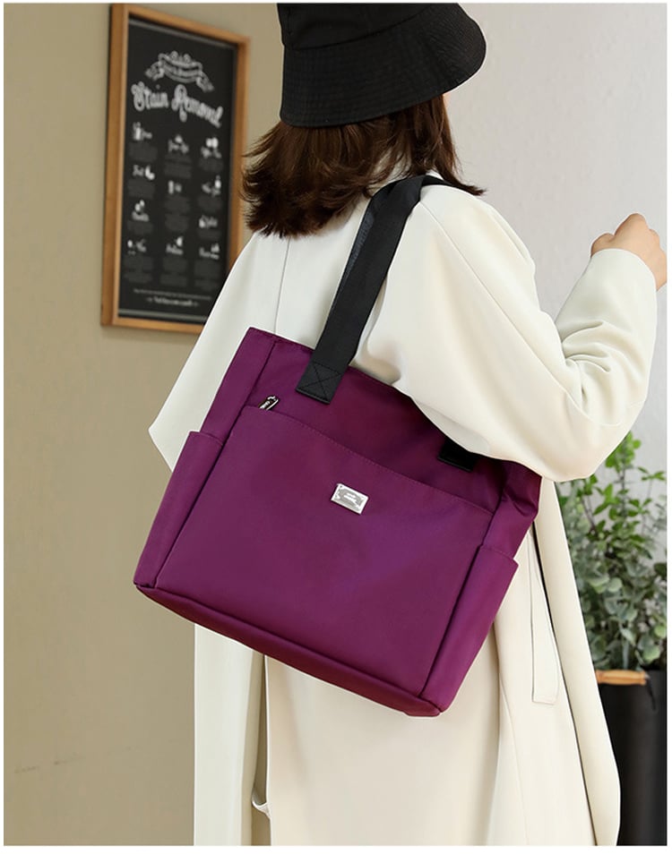🔥2024 Large Capacity Waterproof Multi Pocket Nylon Shoulder Bag👜